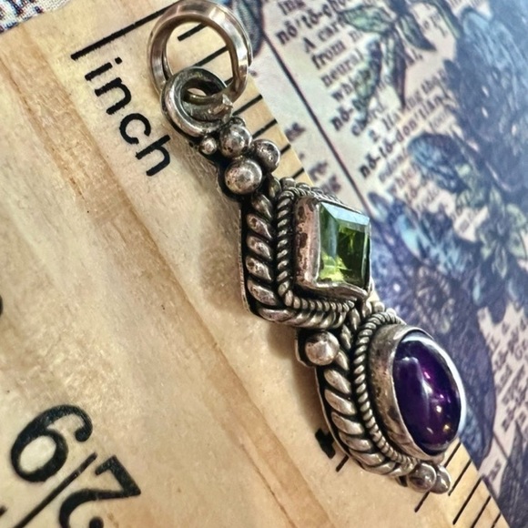 Vintage Peridot & Amethyst Pendant Double Braided halo Dotted Unique Design ! - Picture 10 of 16
